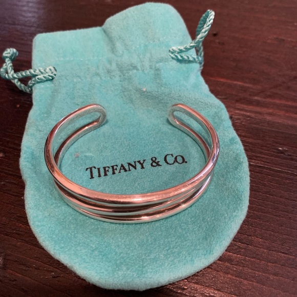 Tiffany Silver cuff bracelet - Picture 1 of 2
